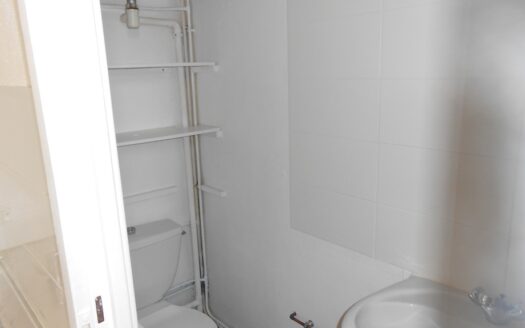 IM8115 MAISONNETTE MONTCRESSON AVEC TERRAIN