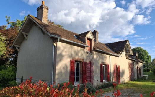 IM8129 PROPRIÉTÉ GÂTINAISE