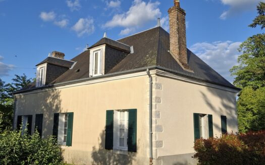 IM8129 PROPRIÉTÉ GÂTINAISE